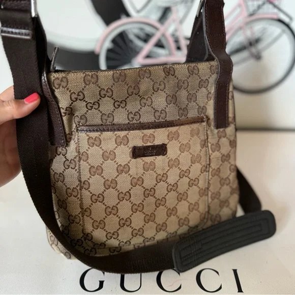 Gucci Vintage GG Monogram Canvas Shoulder Bag - Picture 5 of 15